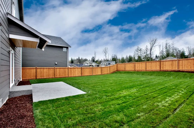 318 Leann St - Photo 4 of 4