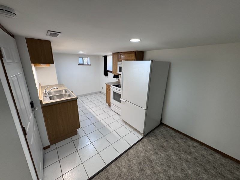 416 Pearl St #B - Photo 7 of 20