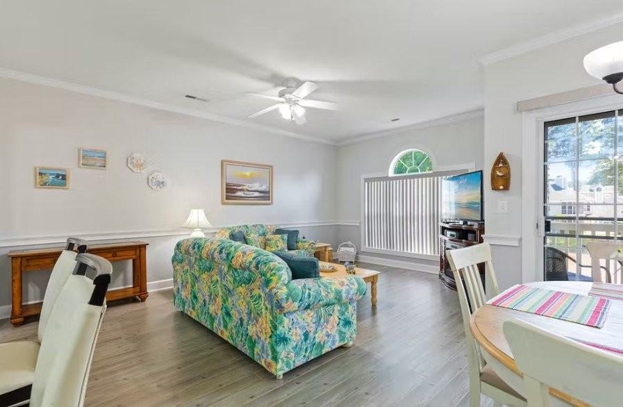4631 Wild Iris Dr #202 - Photo 4 of 15