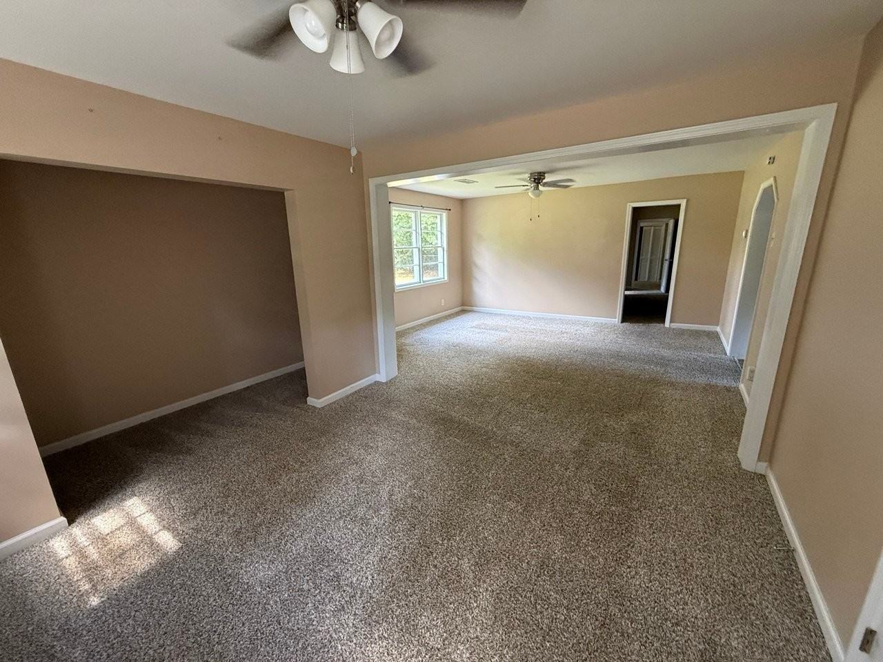 2170 Lee Rd - Photo 6 of 20