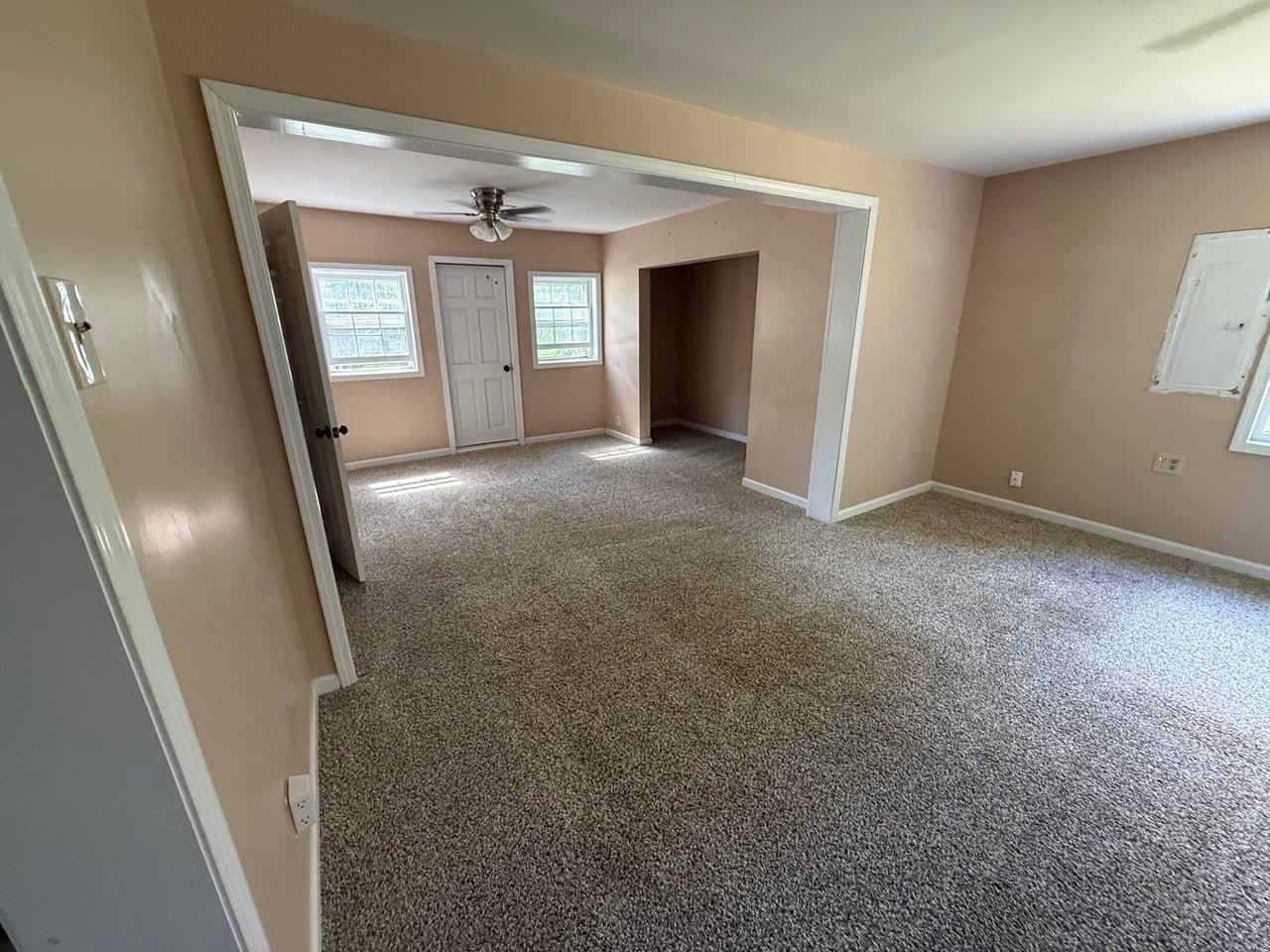 2170 Lee Rd - Photo 7 of 20