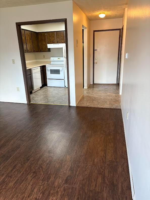 478 Arch St #322 - Photo 4 of 6