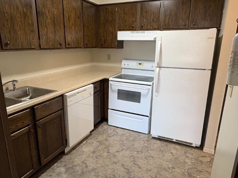 478 Arch St #322 - Photo 5 of 6