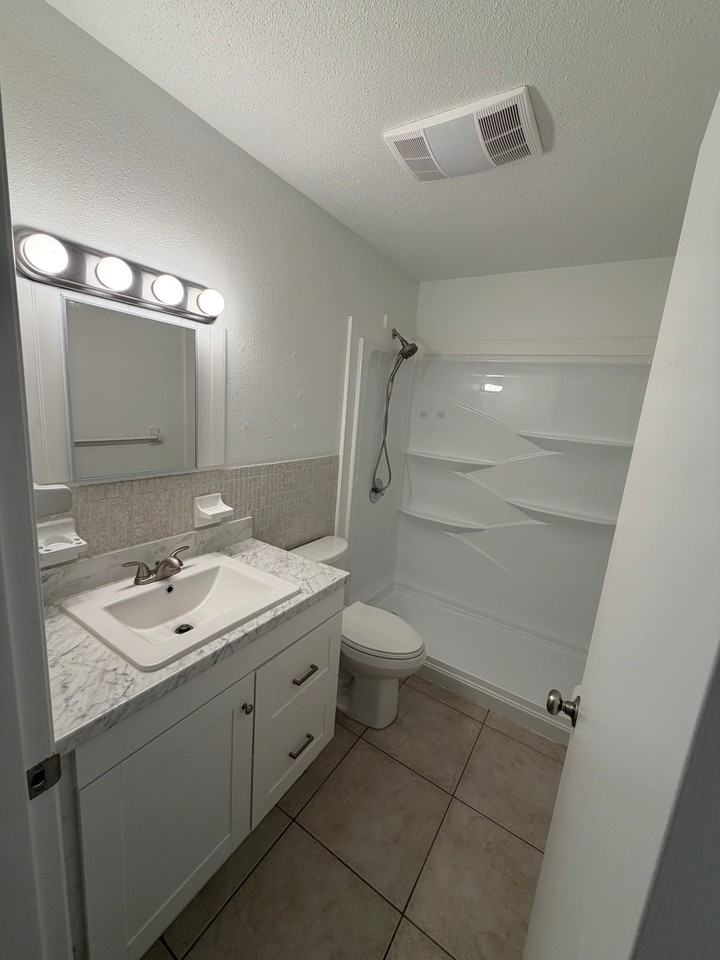 34711 East Ave Complex - Photo 4 of 9