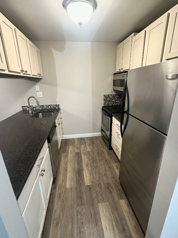 807 The Woods - Photo 5 of 16