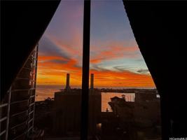 featured image of 225 Queen St #14A