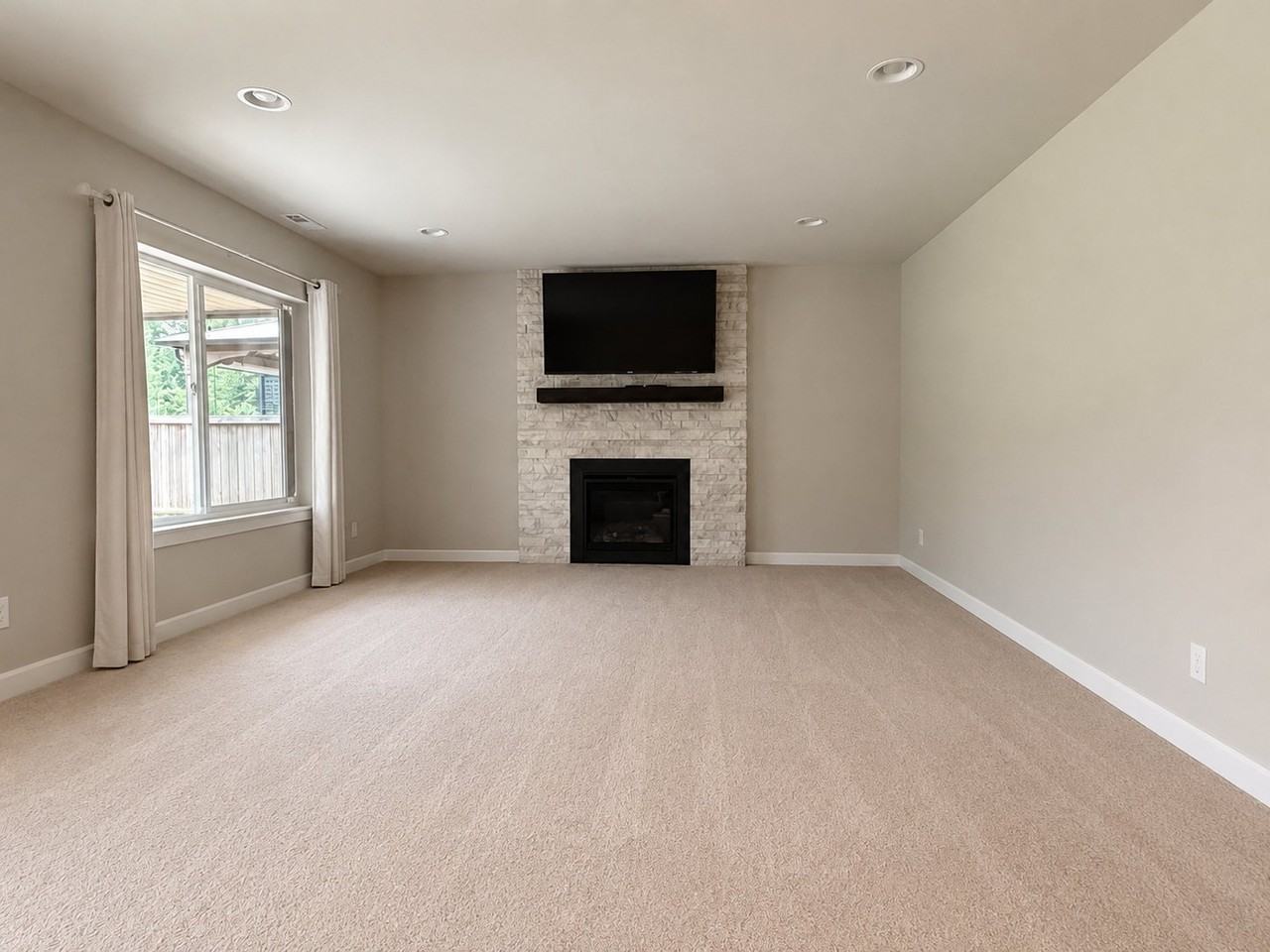 12928 173rd Dr Se - Photo 4 of 12