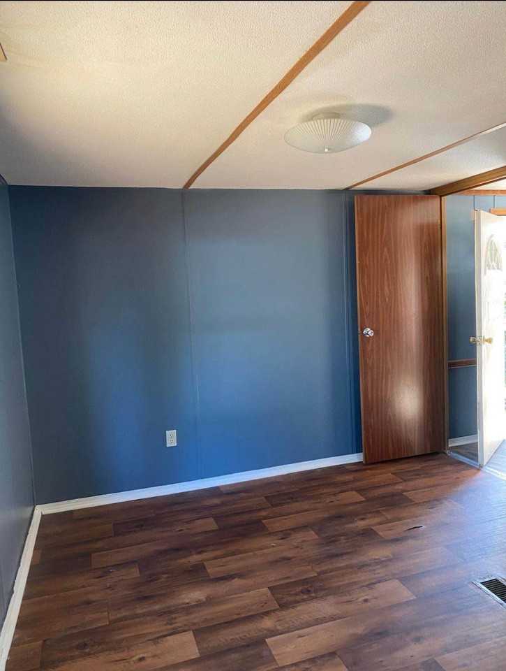 17 N Peggy St - Photo 3 of 10