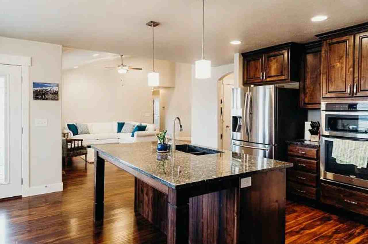 4202 Nw - Photo 4 of 12