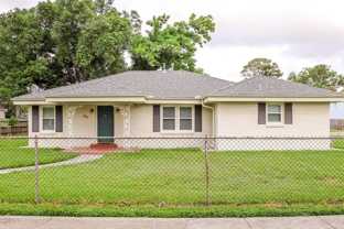 1825 Sw Wellington Ave - Photo 1 of 1