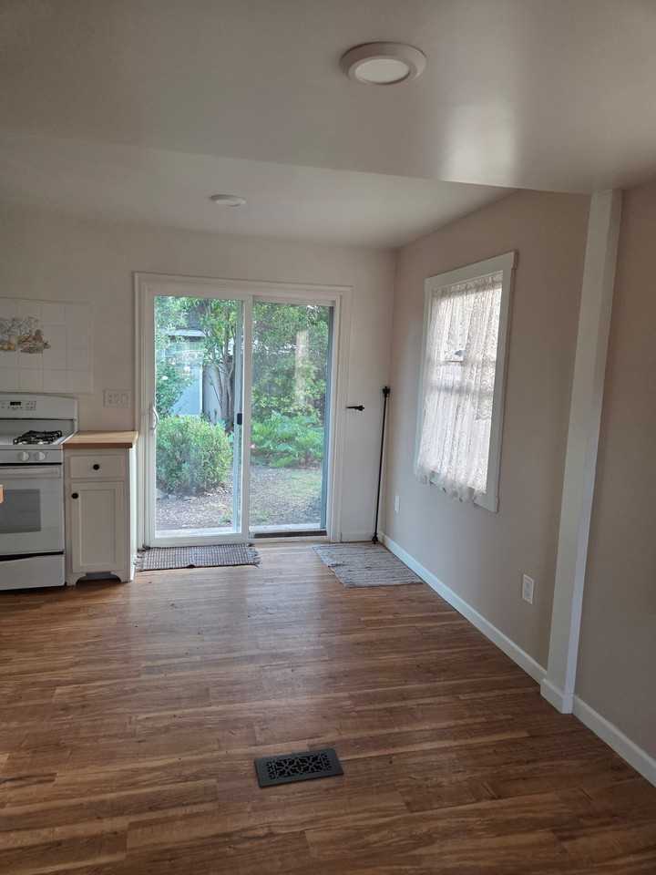 9247 Poplar St #1 - Photo 7 of 10