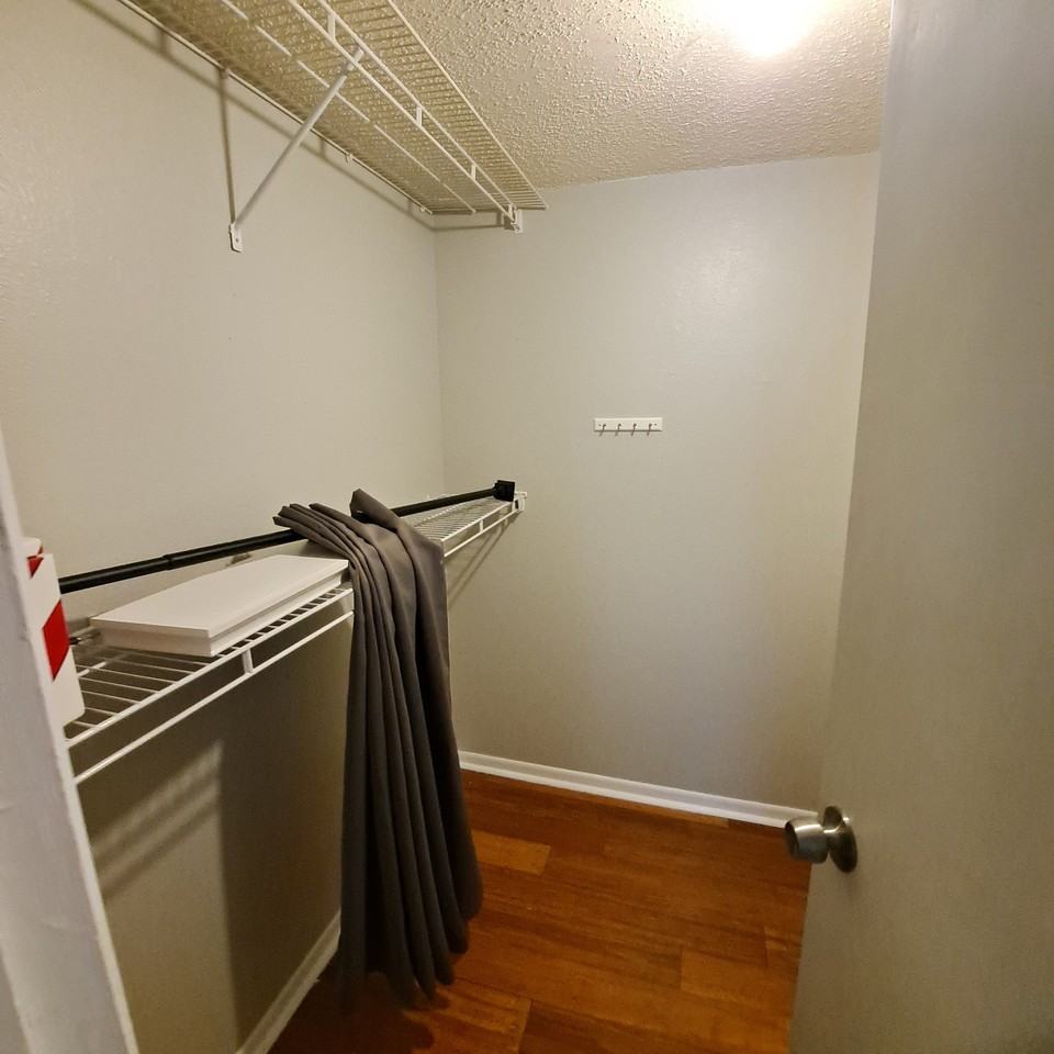 12300 Park Blvd #209 - Photo 7 of 11