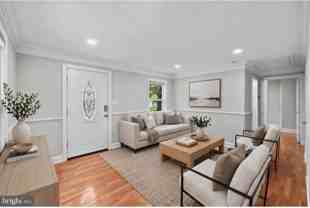 9728 53rd Ave - Photo 1 of 1