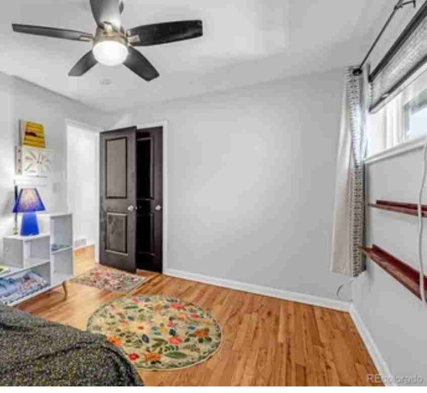 3351 Jasmine St #1 - Photo 7 of 9
