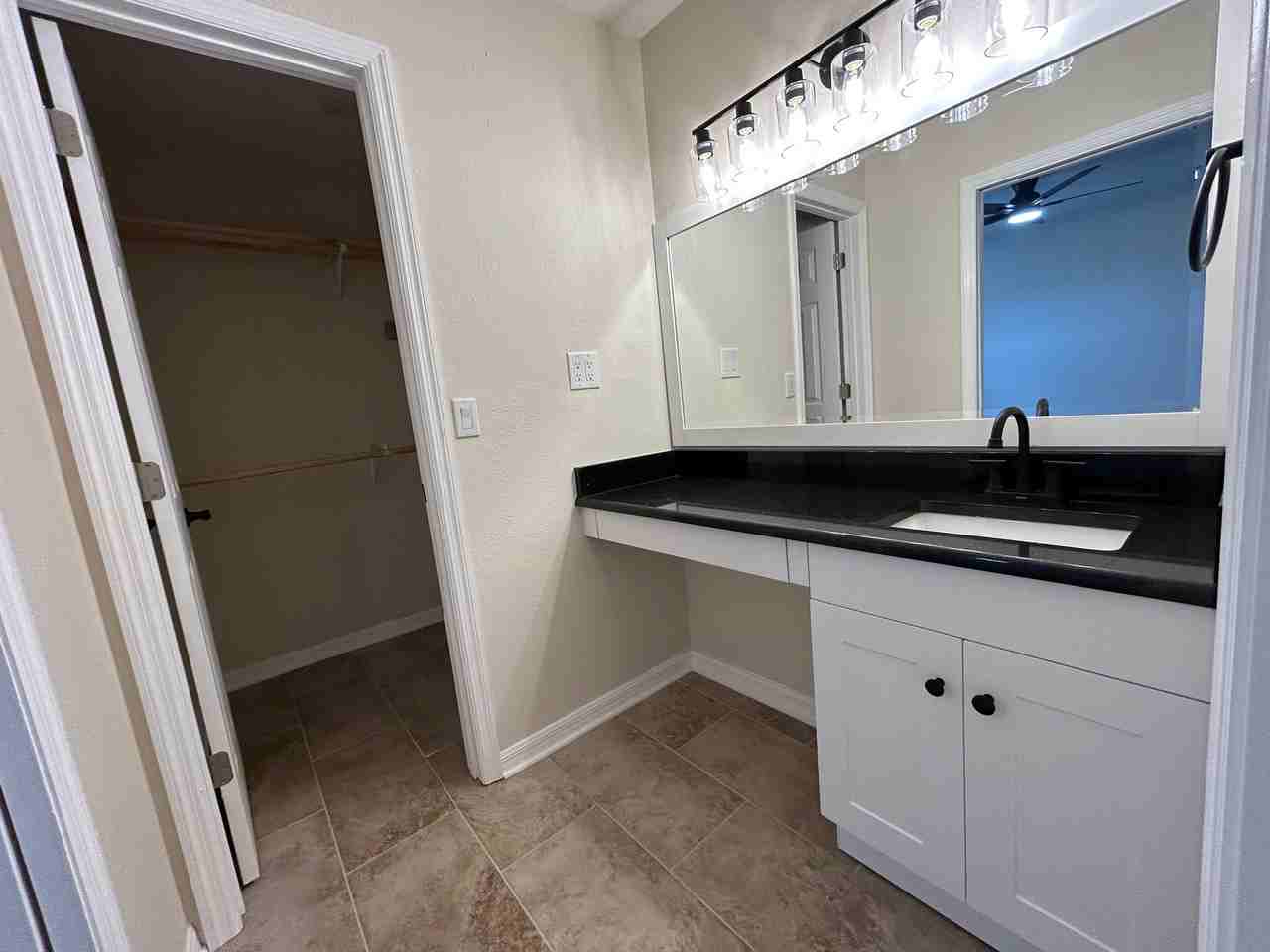 1233 Honeytree Ln E - Photo 7 of 12