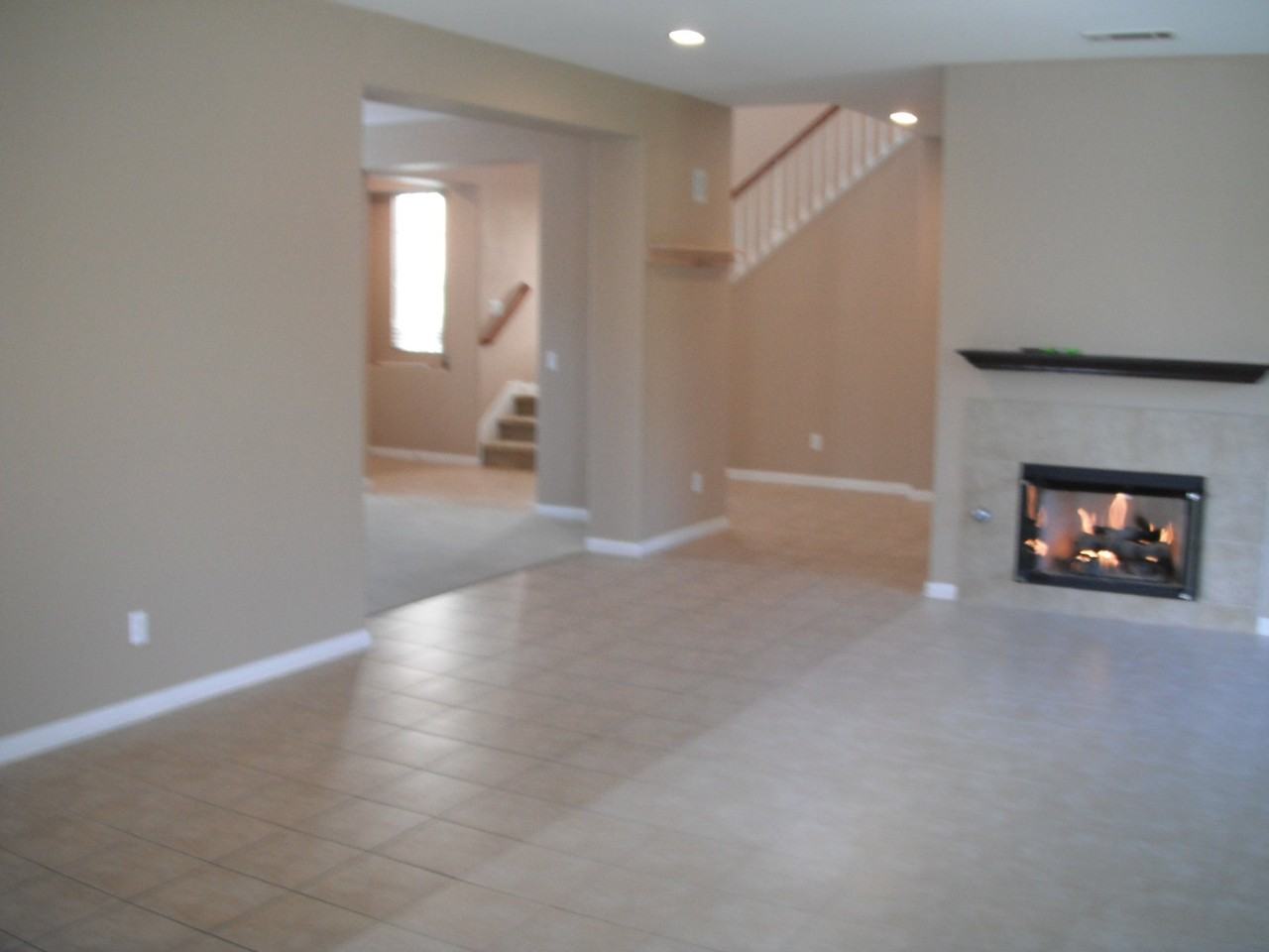 31612 Whitecrown Dr - Photo 5 of 12