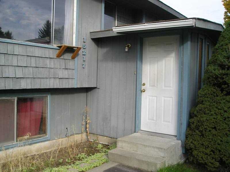 15217 E 2nd Ave - Photo 5 of 18