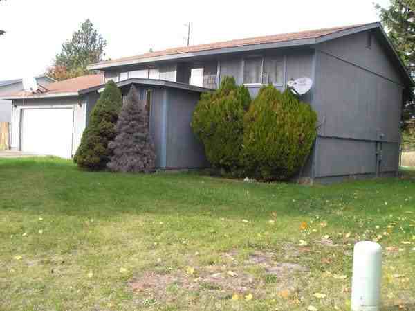 15217 E 2nd Ave - Photo 6 of 18