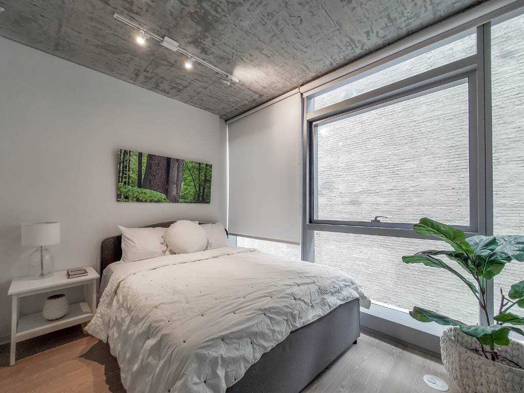 1405 S Wabash Ave - Photo 5 of 14