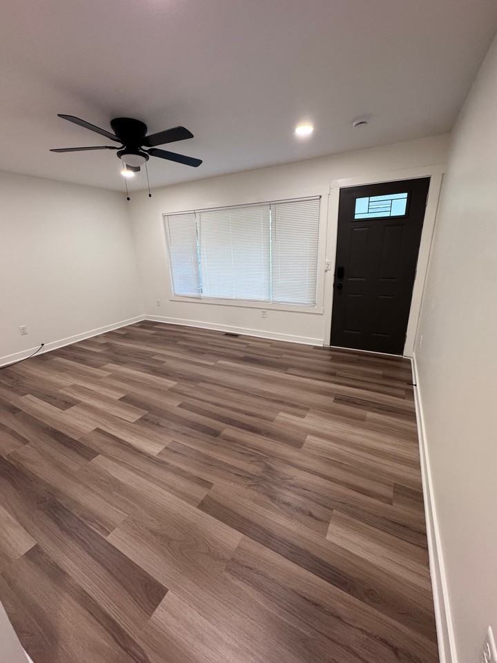 1759 Monterey Ct - Photo 2 of 20