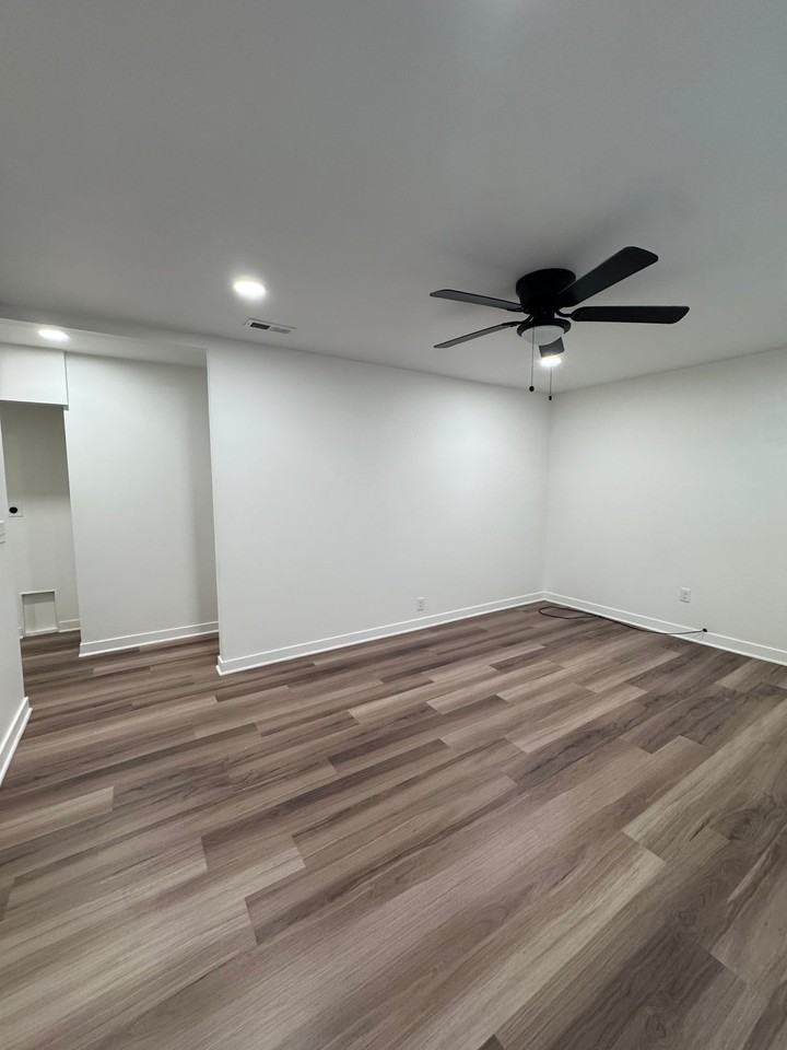 1759 Monterey Ct - Photo 3 of 20