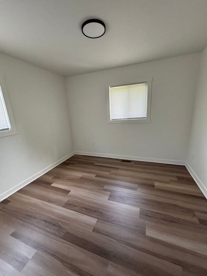 1759 Monterey Ct - Photo 4 of 20