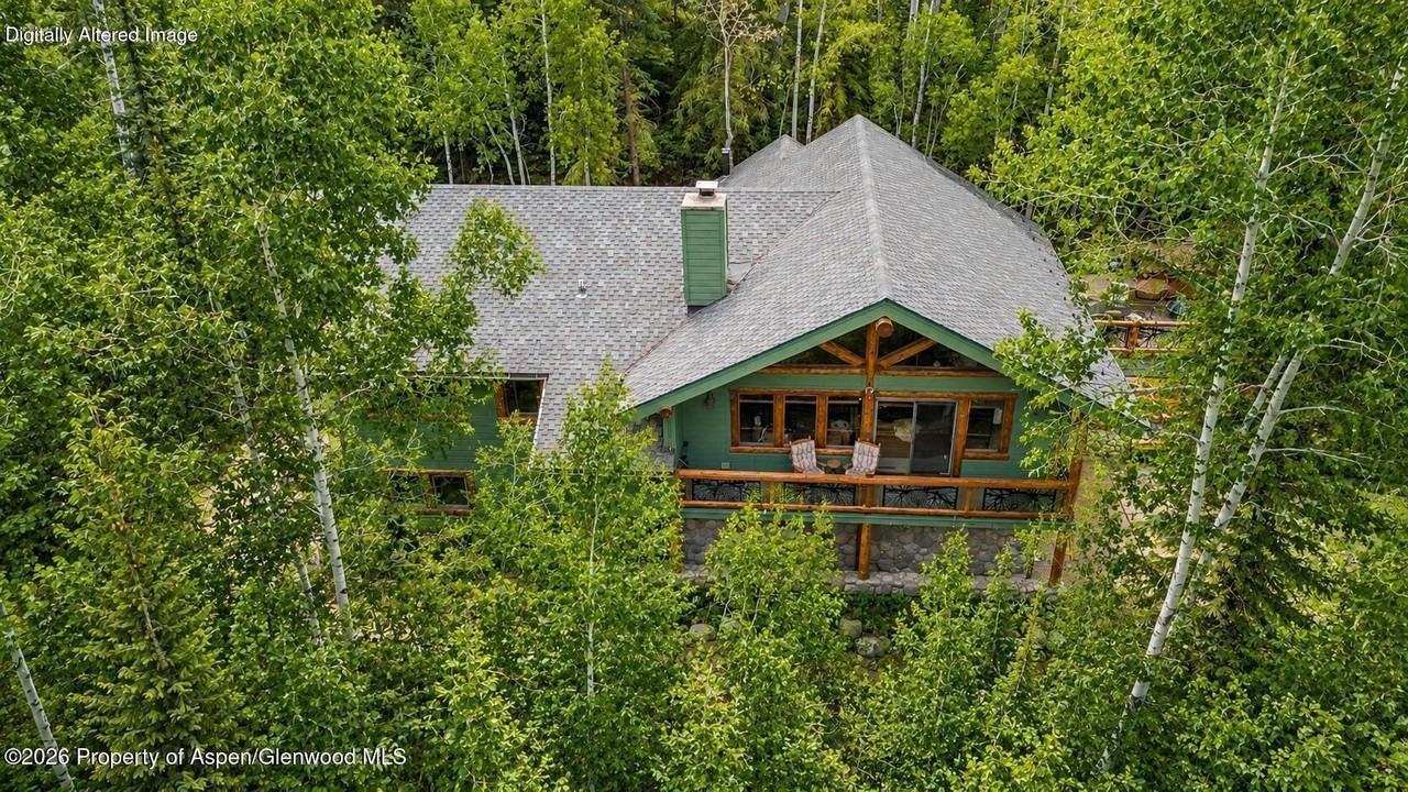 818 Faraway Rd - Photo 2 of 35