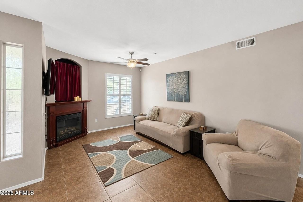 14575 W Mountain View Blvd #612 - Photo 7 of 22