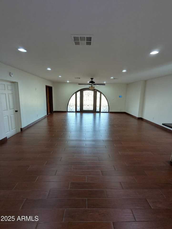 6511 W Fremont Rd - Photo 7 of 30