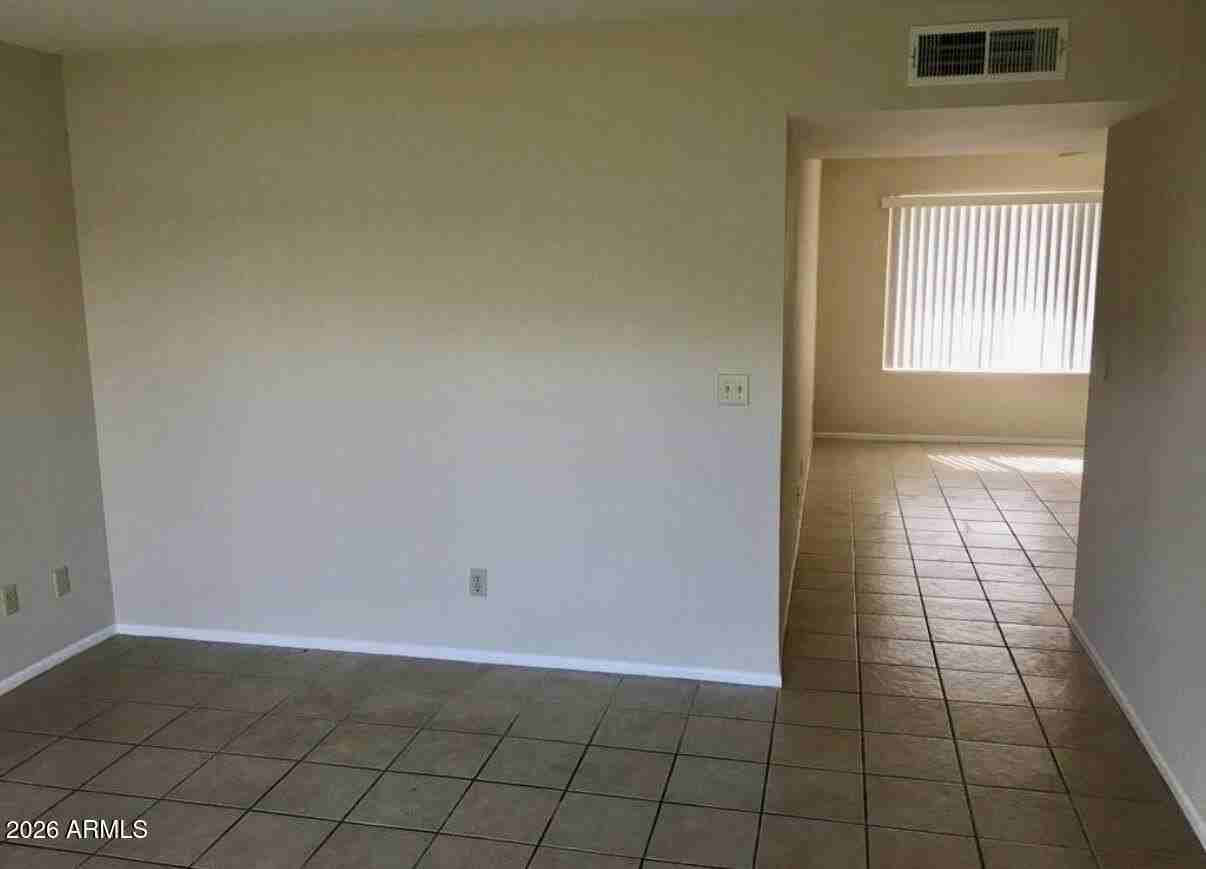5712 E Estrid Cir - Photo 6 of 18