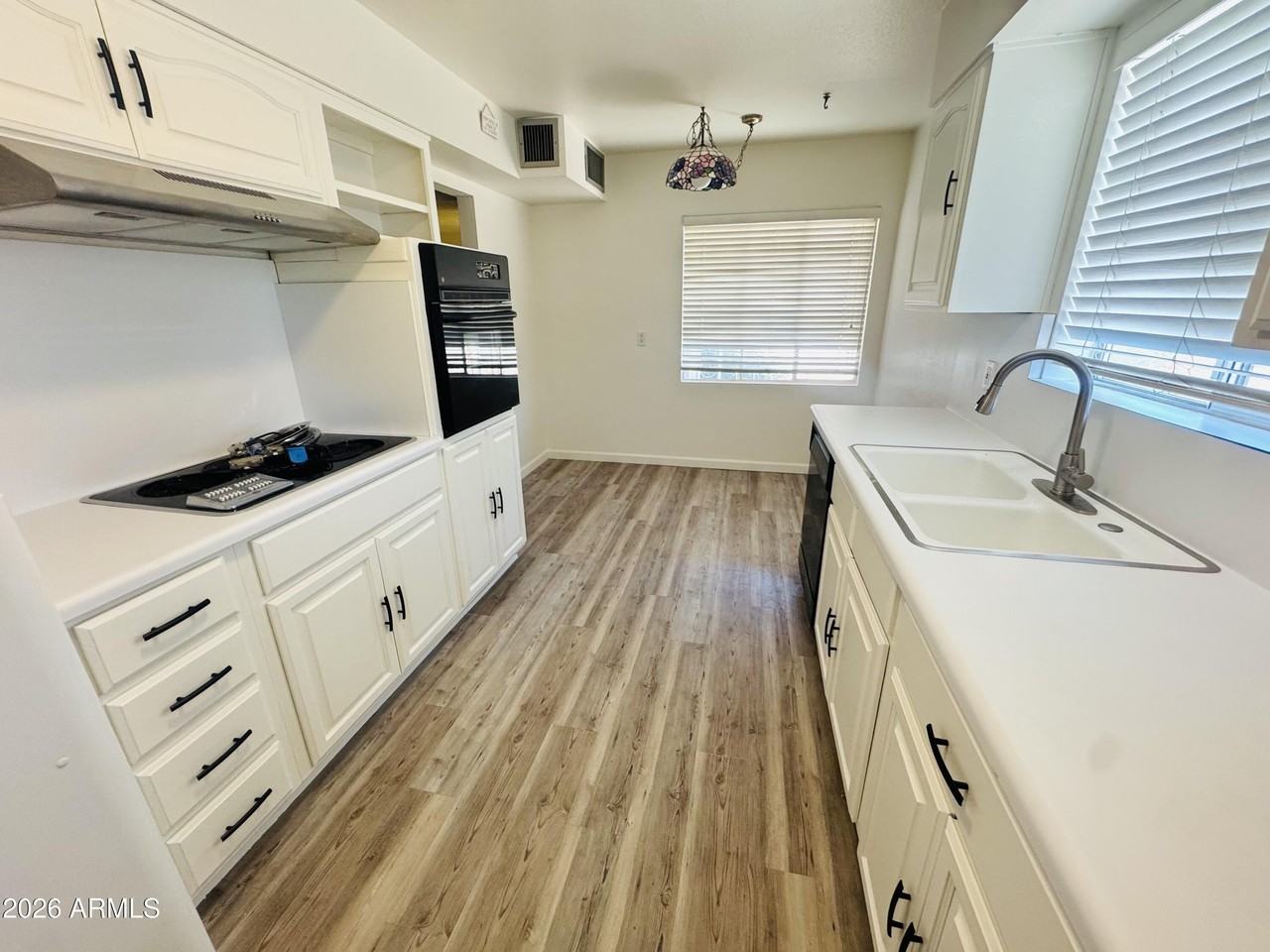 6420 E Windsor Ave - Photo 6 of 32