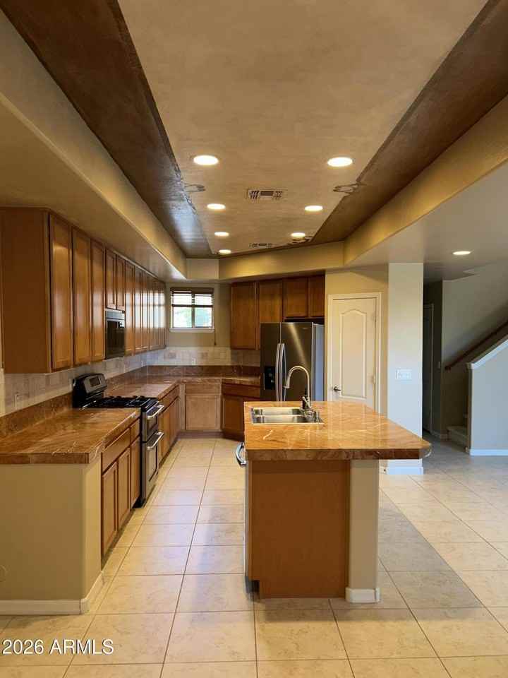 7303 N 14th St #11 - Photo 5 of 22