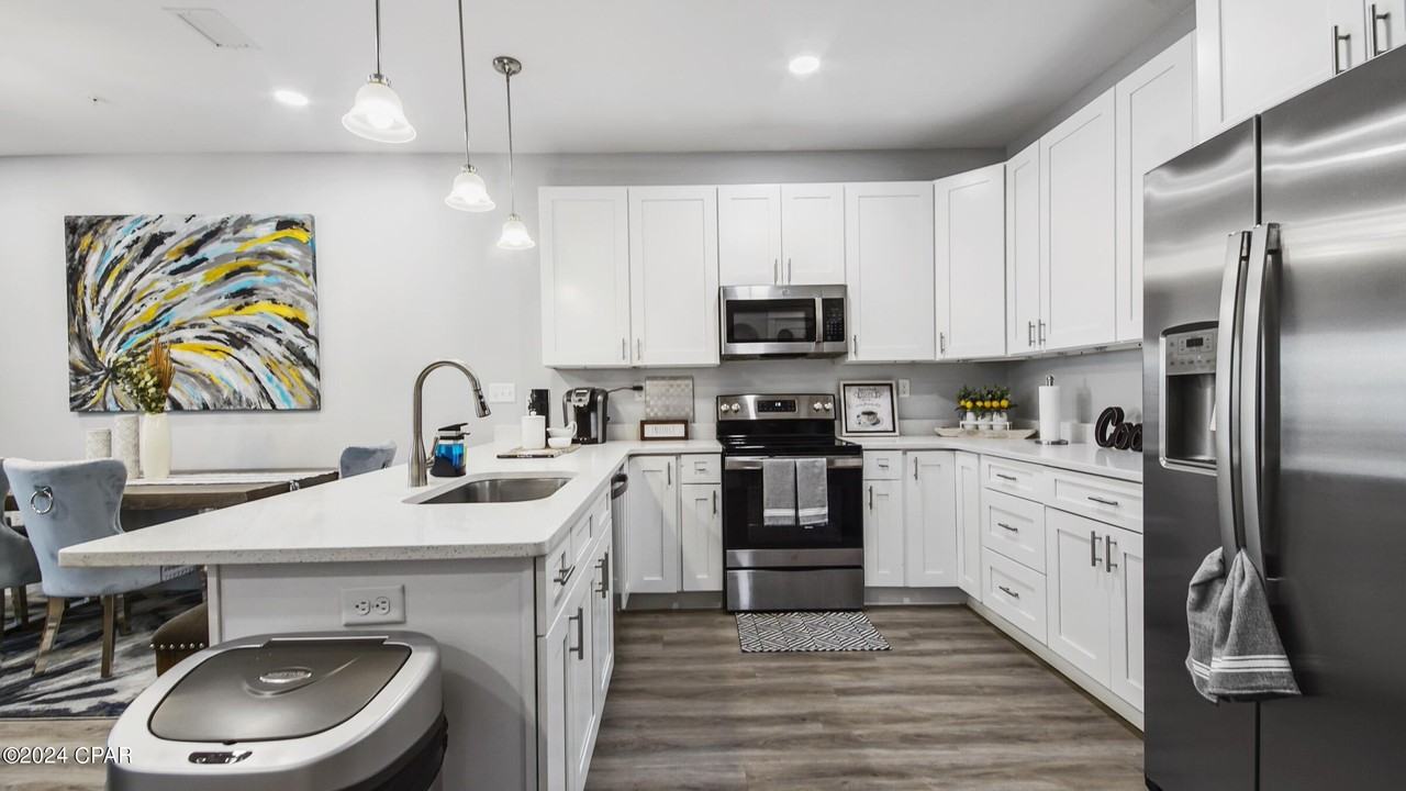 2226 Joan Ave #9 - Photo 7 of 50