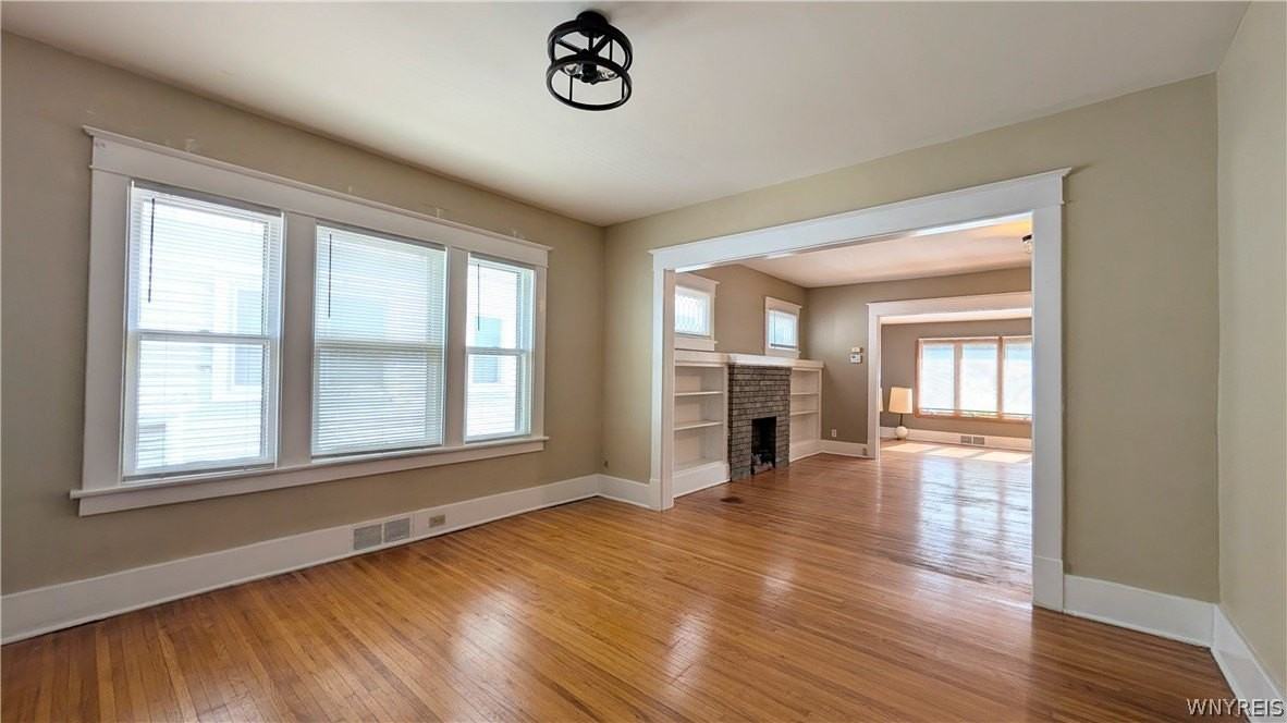 88 Commonwealth Ave - Photo 2 of 12