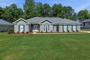 featured image of 867 Lismore Dr