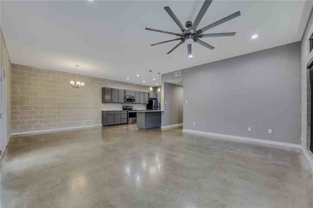 313 Easy Cir #A - Photo 5 of 29