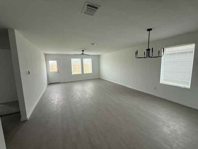 2730 Westeros St - Photo 4 of 9