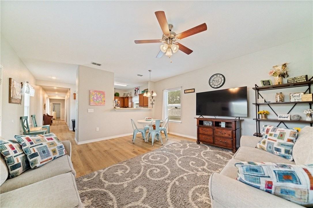 1109 W Nelson Ave - Photo 5 of 14