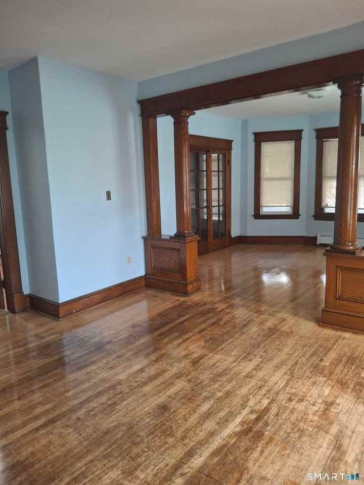 486 Wilson St #1 - Photo 4 of 11