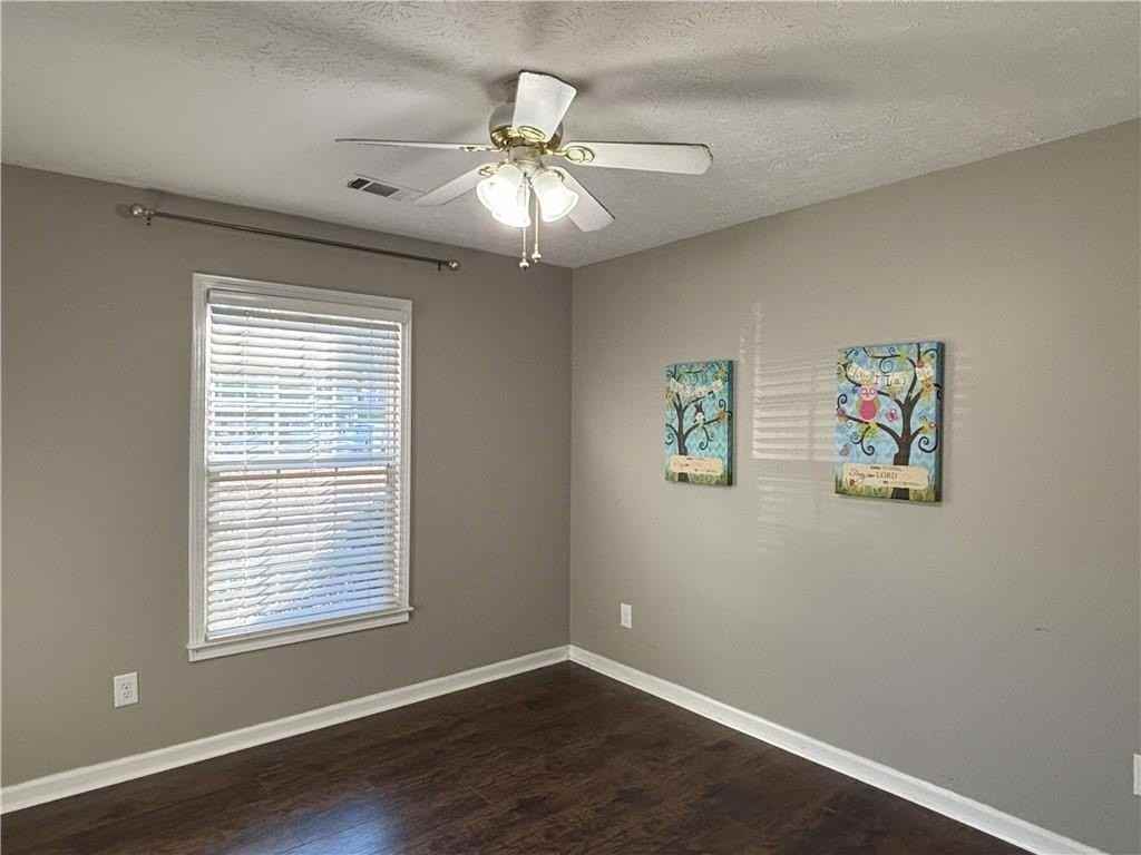 4870 Camberbridge Dr - Photo 7 of 9
