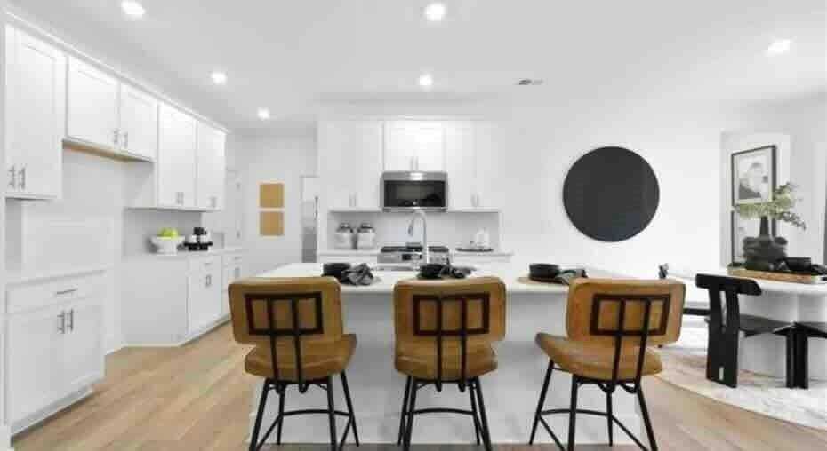 372 Red Dragon Dr - Photo 4 of 23