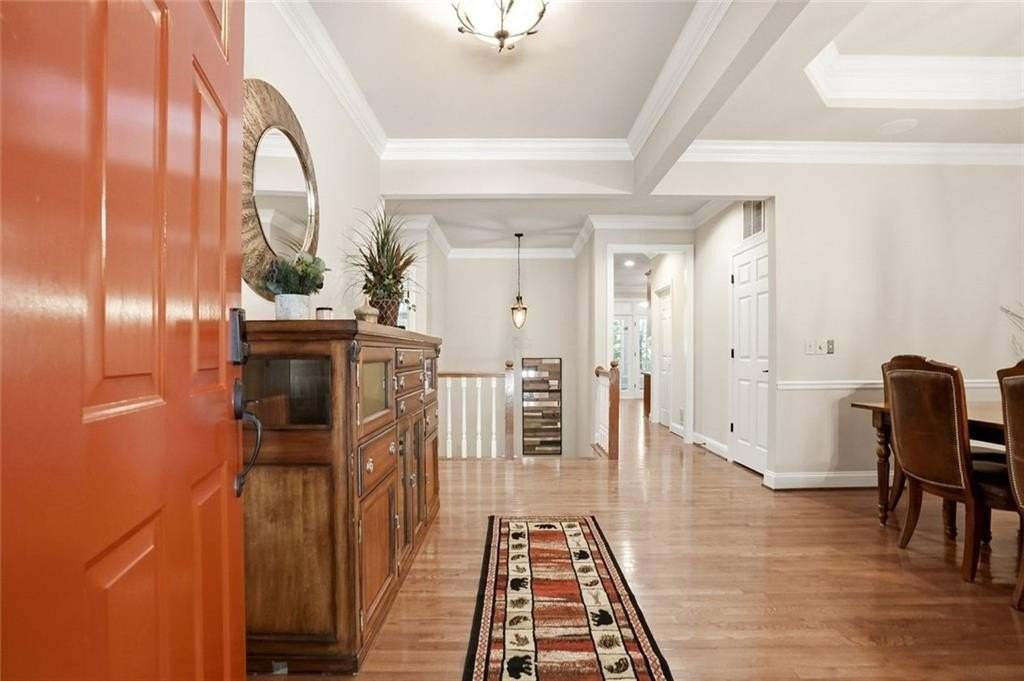 1279 Quail Cove Dr - Photo 2 of 36