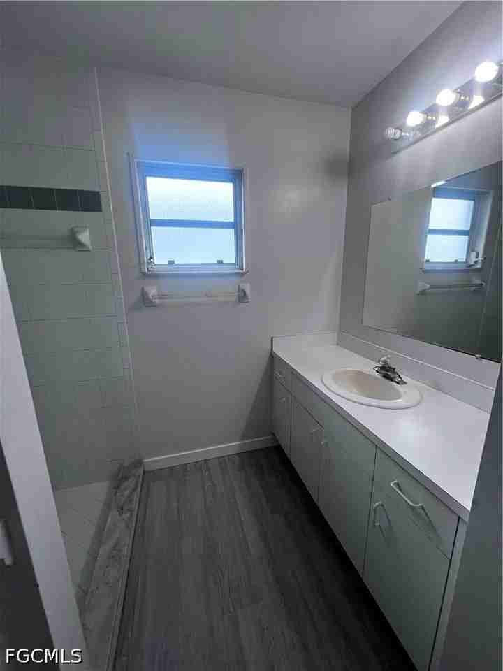 1306 Sw 11th St - Photo 4 of 12