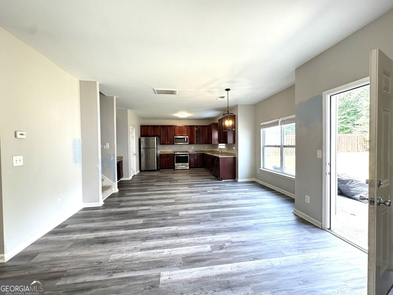 4465 Ambassador Way - Photo 7 of 29