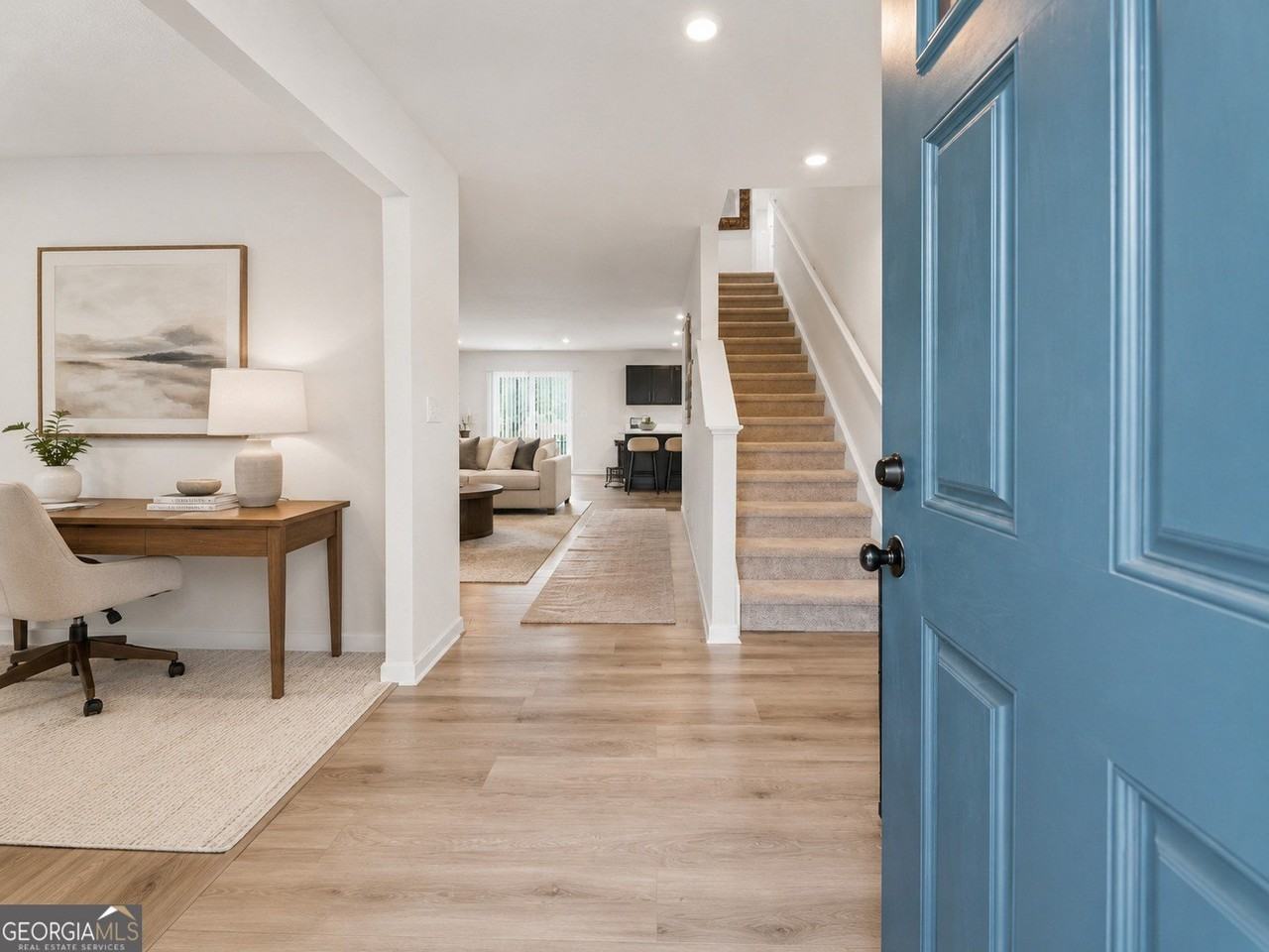 9060 Celtic Dr - Photo 2 of 11
