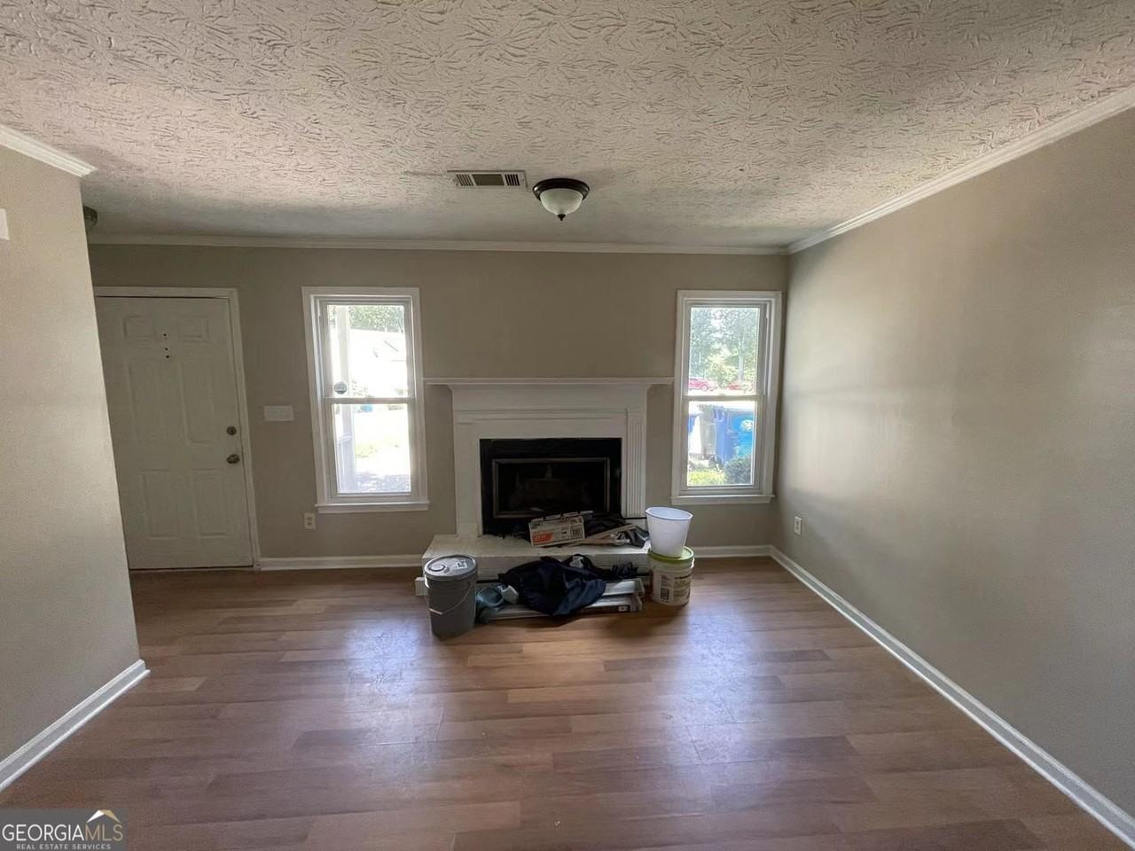 1300 Kennesaw Trace Ct Nw - Photo 3 of 17