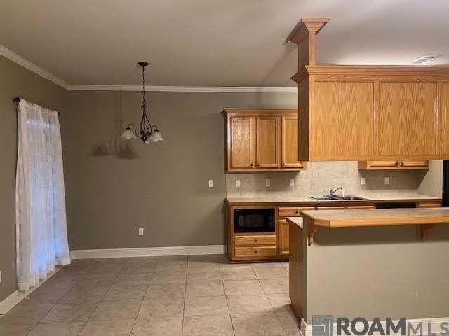 828 Meadow Bend Dr #C - Photo 7 of 28