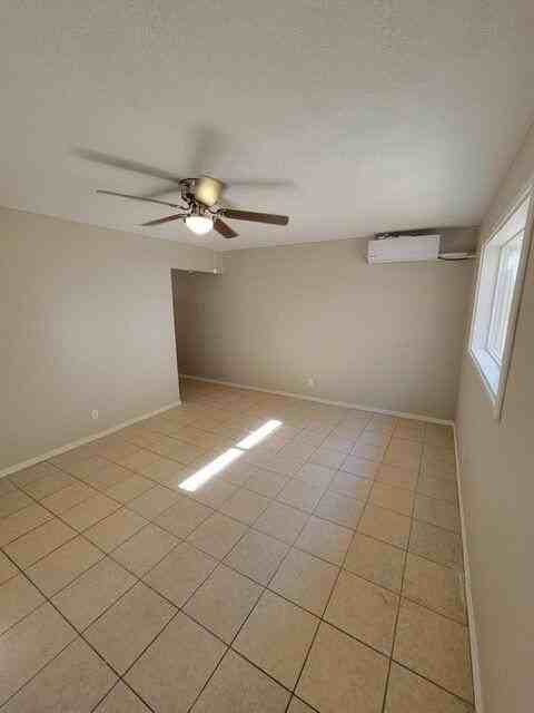 3909 Harrison Ave #6 - Photo 3 of 8
