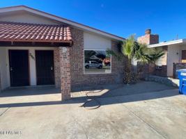 featured image of 2901 Beachcomber Dr #B