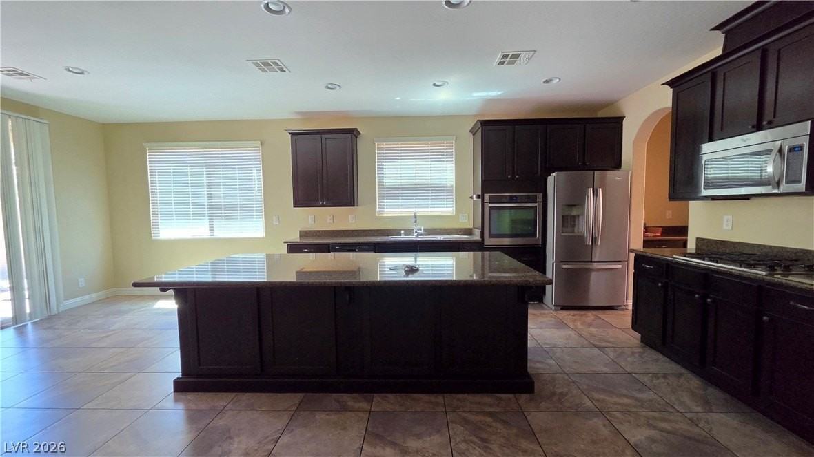 167 Augusta Course Ave - Photo 5 of 26